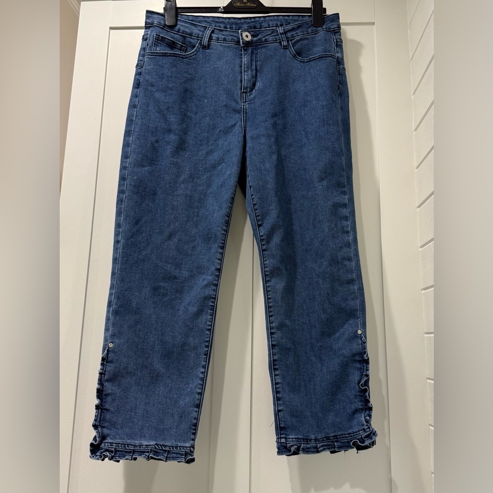 Soft Surroundings Women’s Arabella Crop Ruffle Hem Rhinestone Jeans